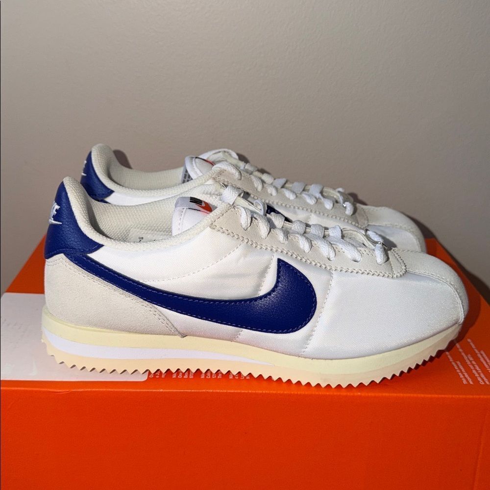 Nike Cortez Textile 'White Phantom' DZ2795-102 Women’s Size 7